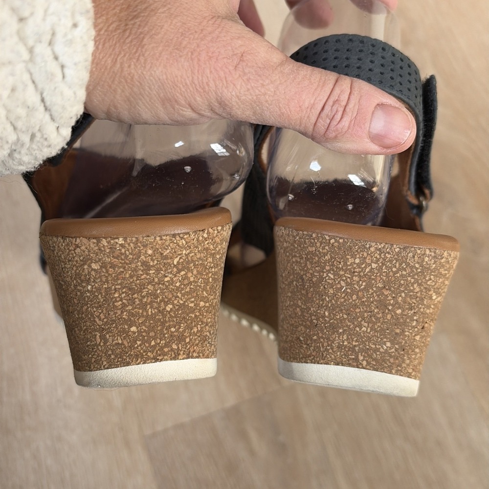 Paul Green Blue Suede Criss Cross Cork Wedge Sandal US 6 Hook & Loop Close EUC - Picture 6 of 9